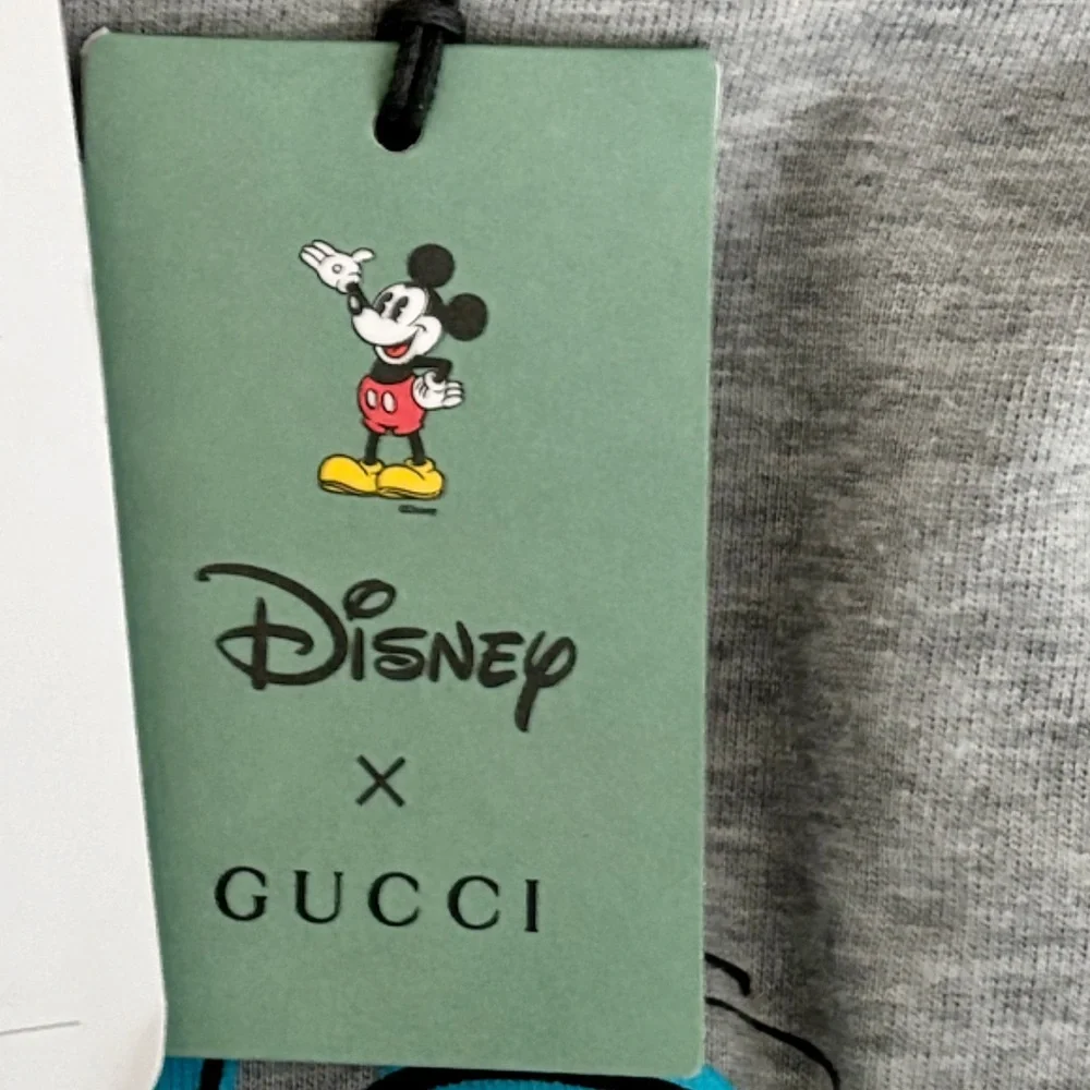 GUCCI X Disney Donald Duck “Flash” Gray T Shirt Tee Unisex Men’s Women’s NWT